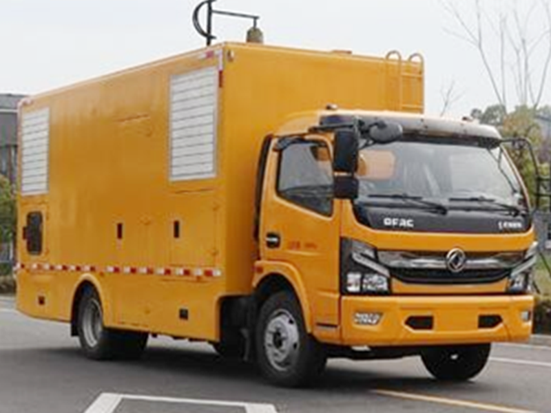 多利卡3.8m軸距電源車(chē)150KW